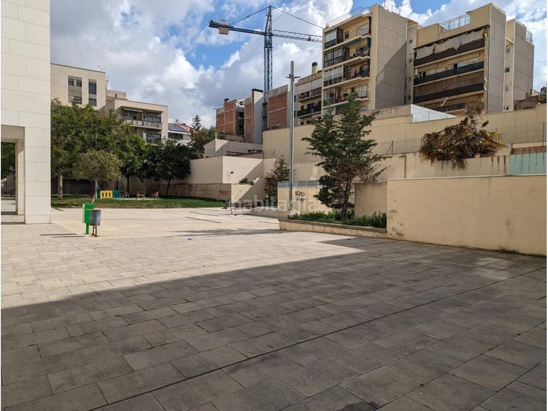 Foto fc631046-8a33-401f-9ea7-08fa64c3de57. Local comercial local en Cementiri Vell Terrassa