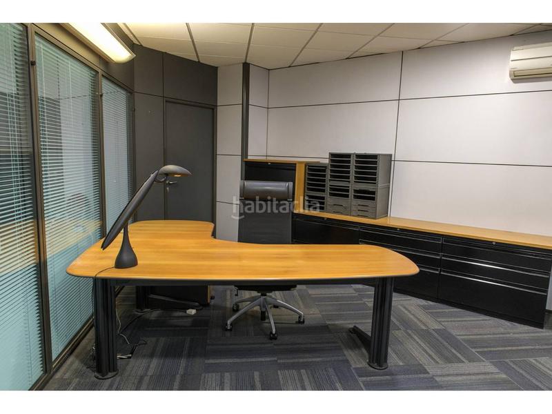 Foto 6f2ffef2-0547-4834-bee2-bf635d5af0ce. Locale commerciale in La Cogullada Terrassa