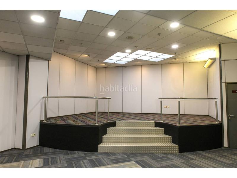 Foto c73957f3-f007-4655-b766-79615d7af2e0. Locale commerciale in La Cogullada Terrassa