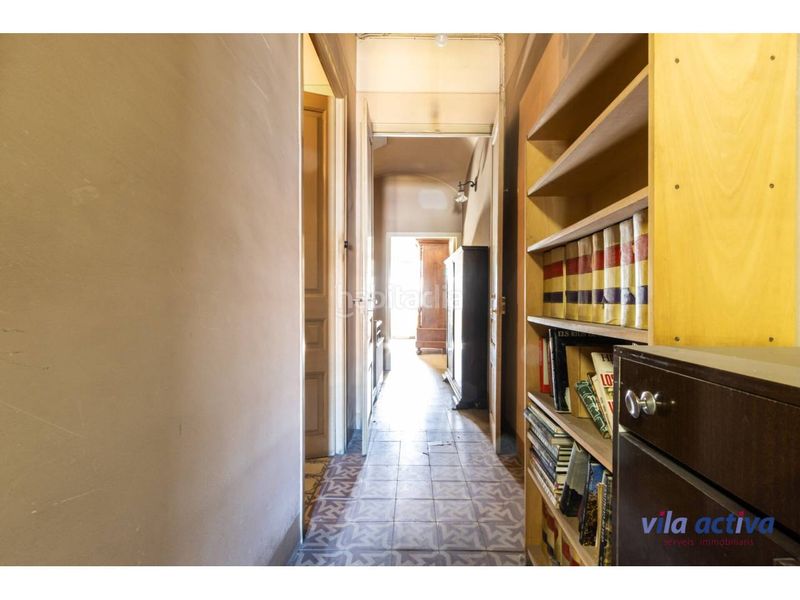 Foto cce802ff-138f-4729-8904-d94134806f82. Casa a Barri del Centre Terrassa