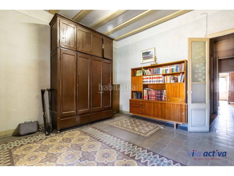 Foto e3fd3735-3721-46d7-948d-6a7881e22fe1. Casa a Barri del Centre Terrassa