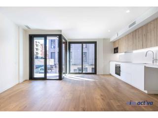 Pis a Vallparads - Antic Poble de Sant Pere. A estrenar, exterior y soleado