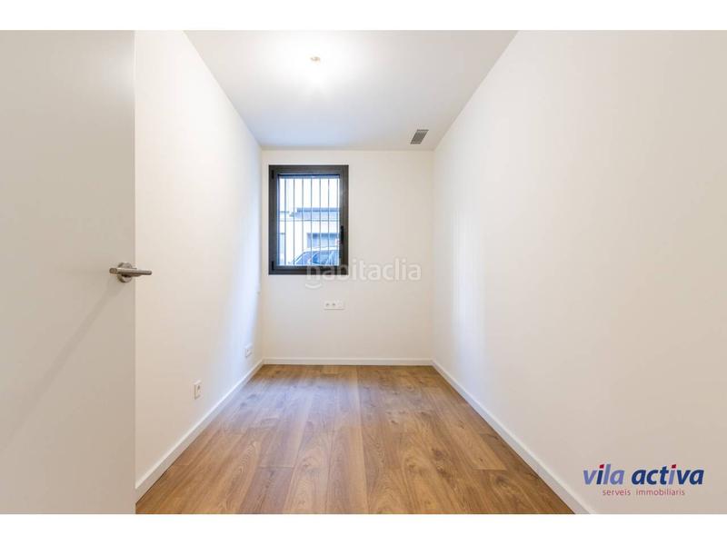 Foto a6a71029-ff34-4193-bc52-5ecba44bb4a8. Pis amb calefacció a Vallparadís - Antic Poble de Sant Pere Terrassa