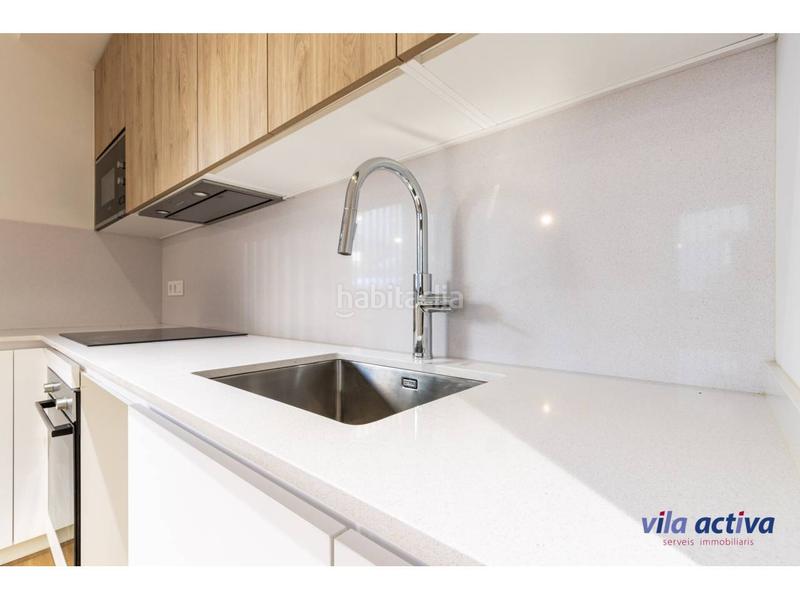 Foto b987b912-38e2-4f56-b9e8-9b9935089ee3. Pis amb calefacció a Vallparadís - Antic Poble de Sant Pere Terrassa