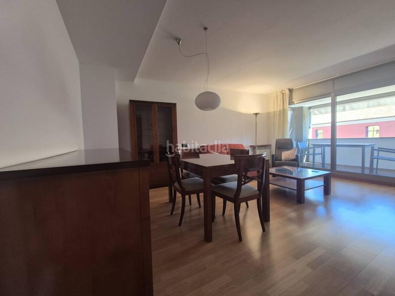 Foto 1f88a88b-b342-491b-8cda-3104cdf57914. Lloguer pis amb calefacció aparcament a Barri del Centre Terrassa