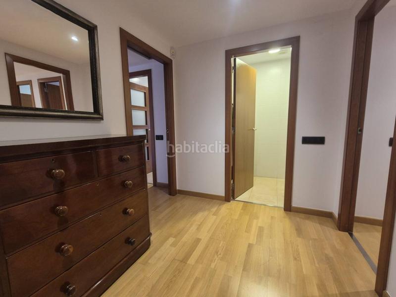 Foto 972fa414-918b-444f-a837-5f641e484b5c. Lloguer pis amb calefacció aparcament a Barri del Centre Terrassa