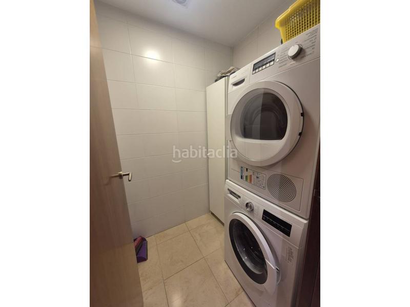 Foto fa2a3d7f-b7ee-4eea-b78f-d2ec5ca2609f. Miete etagenwohnung mit heizung parking in Barri del Centre Terrassa