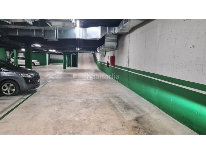 Foto efbc5a8e-32d0-45df-baa7-3bb0a9275da7. Location parking voiture dans Torrent d'en Pere Parres Terrassa