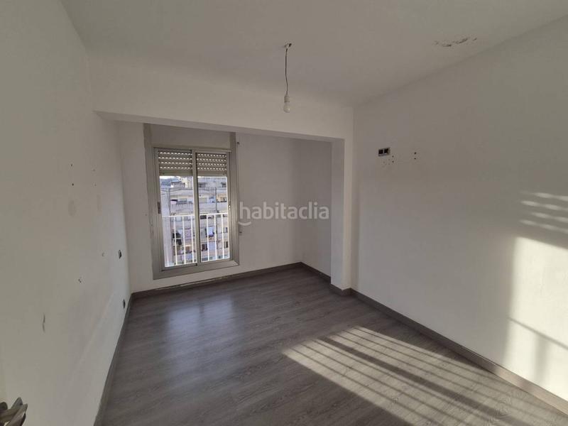 Foto 3fe80013-47b3-489b-a31b-382cd58b9345. Etagenwohnung in Plaça Catalunya - Escola Industrial Terrassa