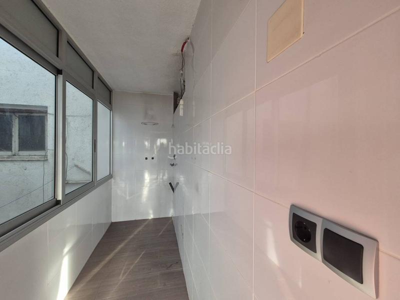 Foto e99ac376-d3bd-48f3-8370-c92d78db2c72. Etagenwohnung in Plaça Catalunya - Escola Industrial Terrassa