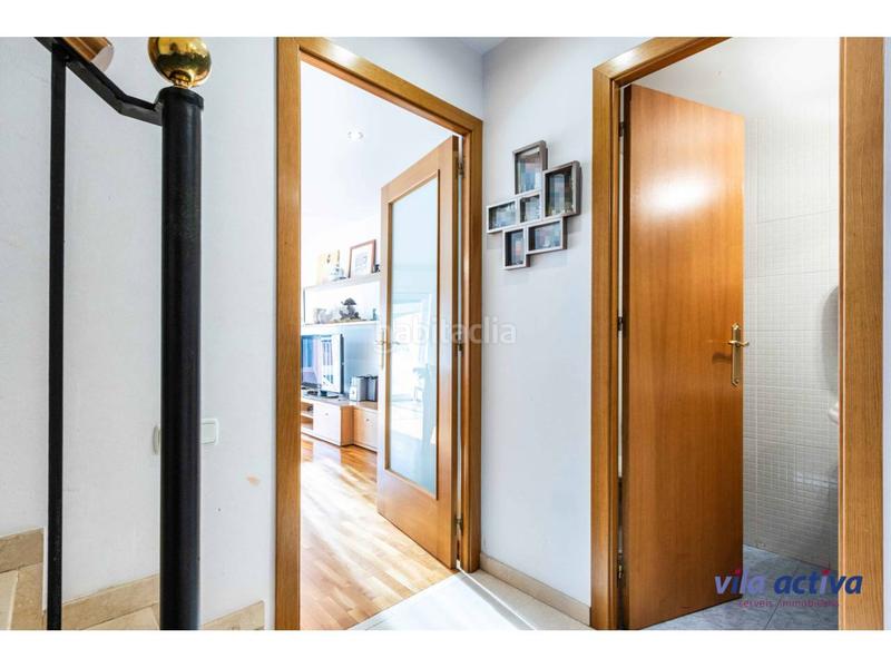 Foto 4bfbaa57-1491-45b5-831a-ba8e2e5c78e9. Duplex with parking in Barri del Centre Terrassa