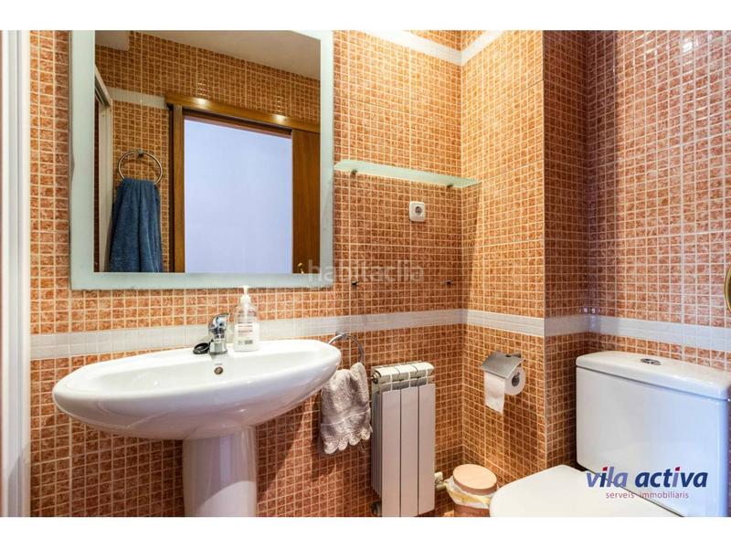 Foto 5fd5fe5b-d685-48c4-bbe4-b87e863ece0f. Duplex with parking in Barri del Centre Terrassa