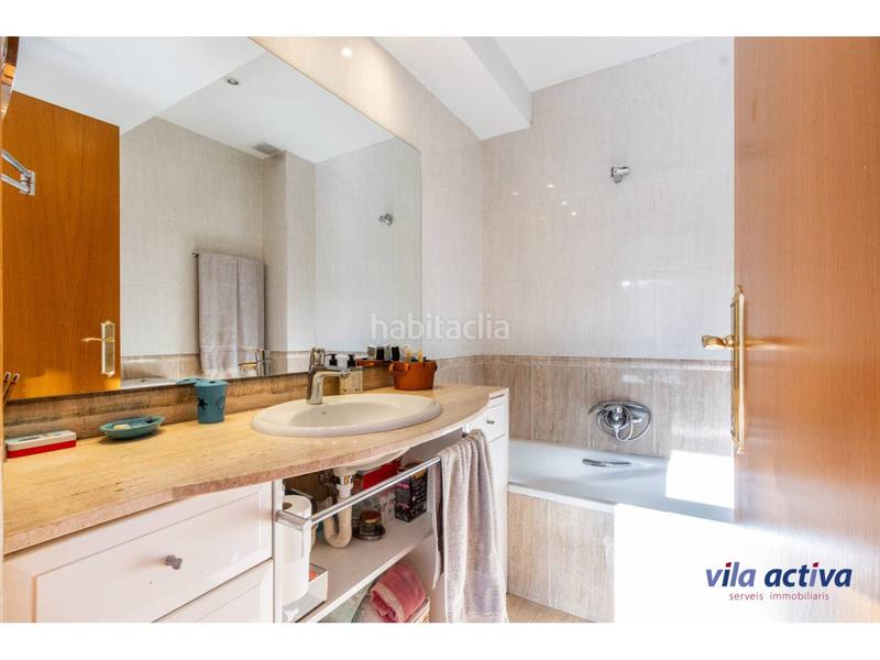 Foto 7af3fcd8-181b-47a4-847a-4663b23ca4b3. Duplex with parking in Barri del Centre Terrassa