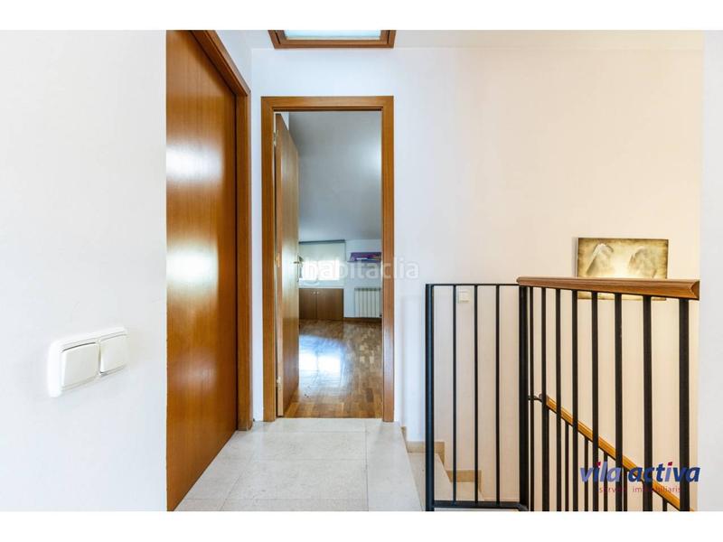 Foto cc2f954d-dbad-41c4-9d6e-a006a0bf76ac. Duplex with parking in Barri del Centre Terrassa