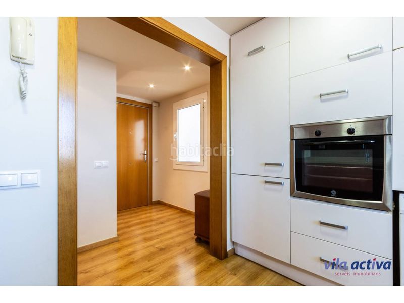 Foto 2378598e-8b27-483b-b6f7-0bdc4dcc0935. Pis amb calefacció a Barri del Centre Terrassa