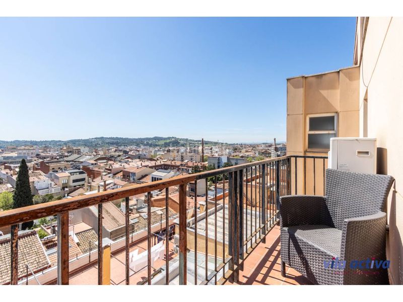 Foto dd38c339-1b05-4142-9eb7-b4f101cff542. Pis amb calefacció a Barri del Centre Terrassa