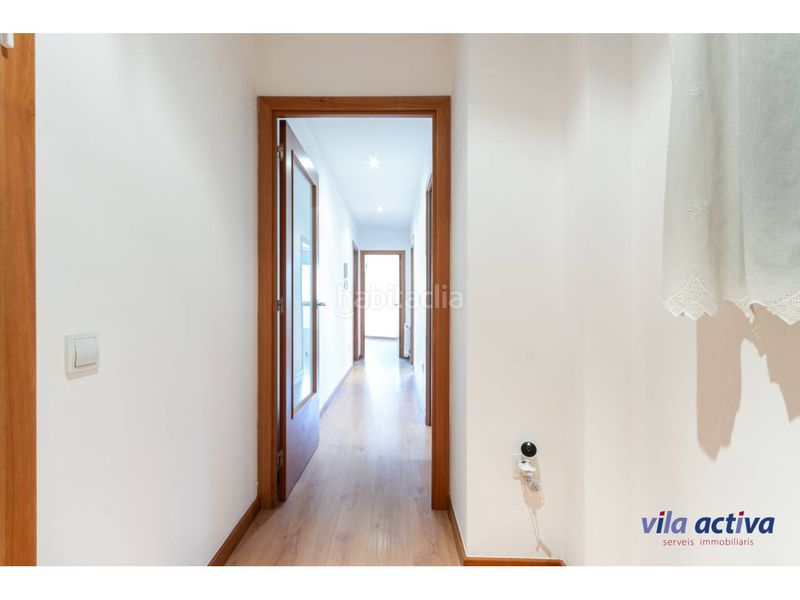 Foto 4065fb27-91d8-4d45-8ead-ce3208ba9fd9. Piso impecable en Roc Blanc Terrassa