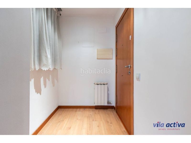 Foto 6a9bc99b-57d2-41c4-842f-b25b53cca53b. Piso impecable en Roc Blanc Terrassa