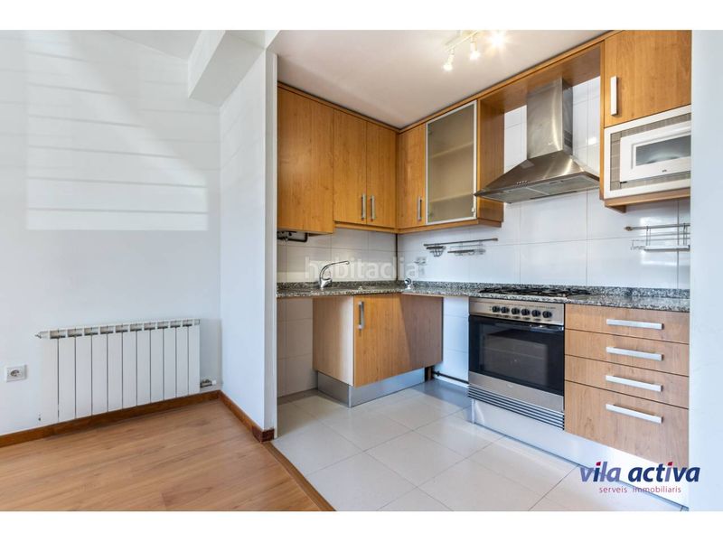 Foto 7be74266-83d6-4365-a145-ff2501886d9f. Piso impecable en Roc Blanc Terrassa