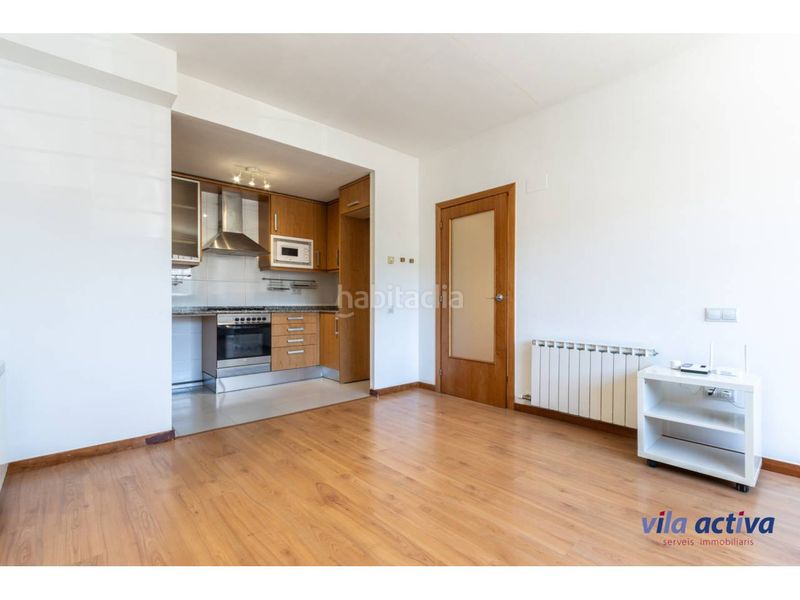 Foto bc99bb30-f310-4333-b8f7-aeeb6897a1df. Piso impecable en Roc Blanc Terrassa