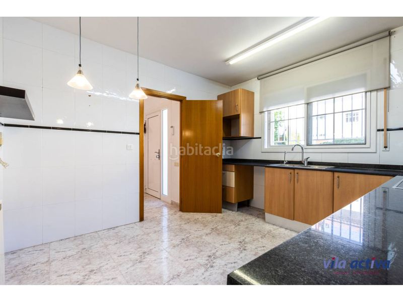 Foto a409f249-3f55-4c05-9948-6903a4e837d9. Casa con patio, garaje y piscina comunitaria en Viladecavalls