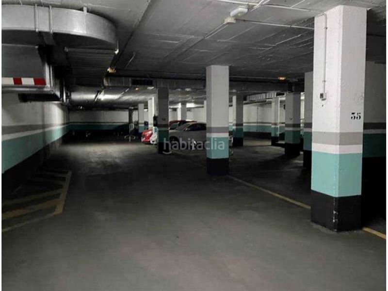 Foto 22121ee8-2c6f-431e-96fc-aba7168345c1. Aparcament cotxe a Ca n'Anglada Terrassa