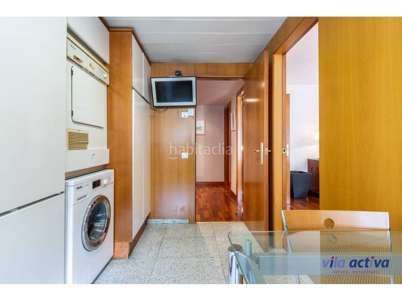 Foto 1dbcb3cc-e6b4-47c6-a130-a64fc54adea6. Pis amb aparcament a Barri del Centre Terrassa