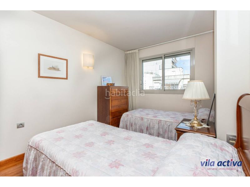 Foto 39f14a7a-ec19-4f23-b37b-703e1e13a980. Pis amb aparcament a Barri del Centre Terrassa