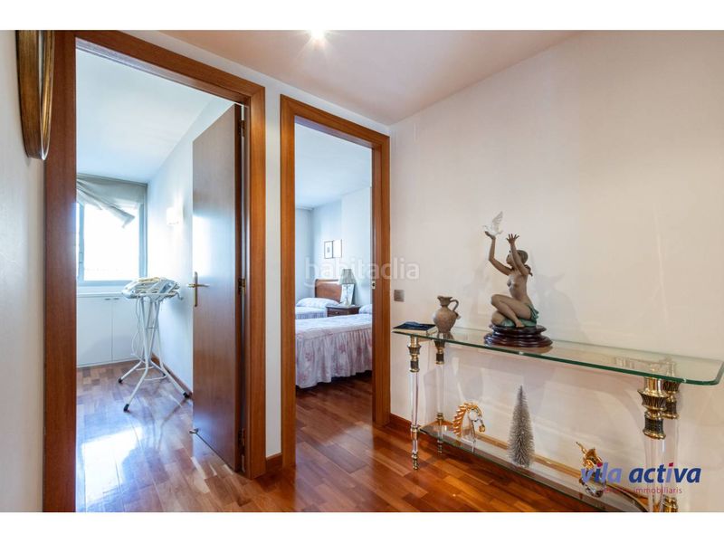 Foto 4e9d7d70-d99c-4858-946a-2ddde8ab5d48. Pis amb aparcament a Barri del Centre Terrassa