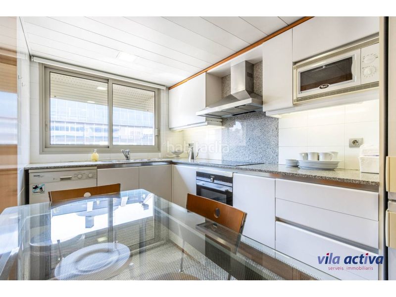 Foto 6408502c-58a1-412d-9c5a-68d51d672fd4. Pis amb aparcament a Barri del Centre Terrassa