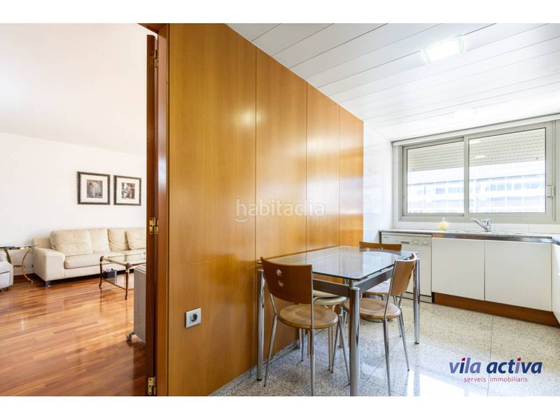 Foto 815fe583-f771-4105-aa81-0f9c60e7fcc1. Pis amb aparcament a Barri del Centre Terrassa