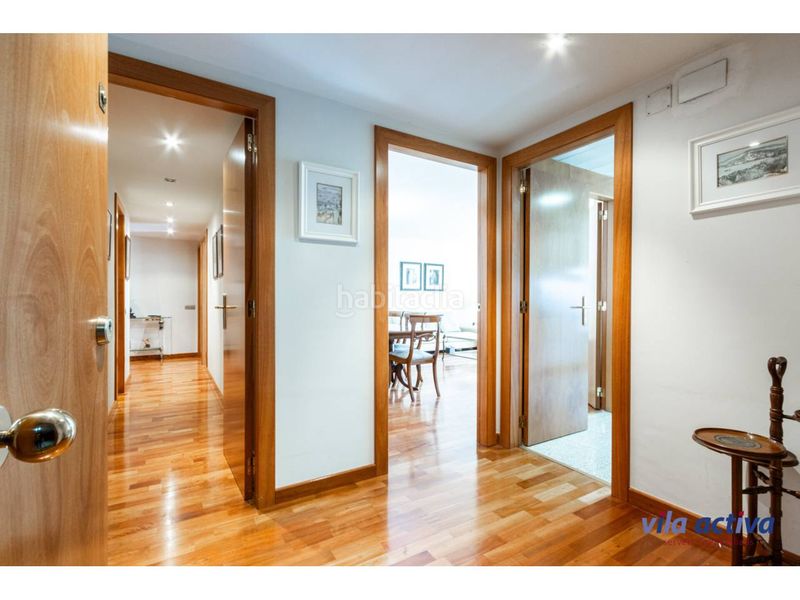 Foto b763d8a7-cef5-4863-81f4-a5b91996a5e5. Pis amb aparcament a Barri del Centre Terrassa