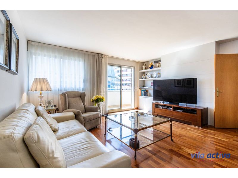 Foto c15cfef0-de88-4ac1-8ee8-dd86524d34c5. Pis amb aparcament a Barri del Centre Terrassa