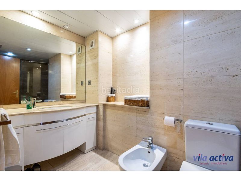 Foto c54c1171-678e-4152-bfba-bbb6530043ea. Pis amb aparcament a Barri del Centre Terrassa