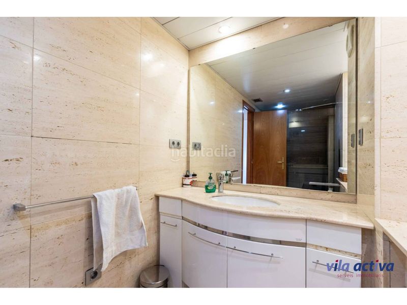 Foto d9e86ab2-4a79-4c48-8e39-cae746a17540. Pis amb aparcament a Barri del Centre Terrassa