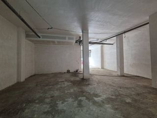 Local Comercial a Calle Dibuixant Avellaneda