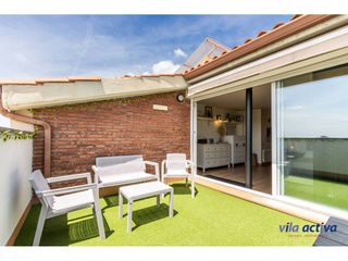 Duplex in San Pere. Con mucha luz y soleado, terraza y balcón
