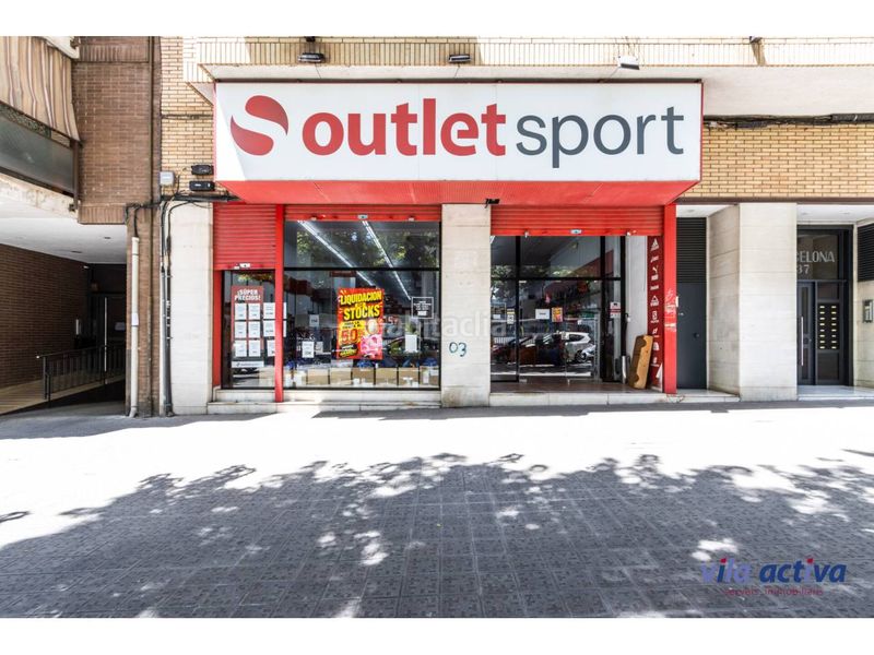 Foto 0c79413c-ecd5-41f0-bbd6-5cc0d6a367e4. Local comercial a Cementiri Vell Terrassa