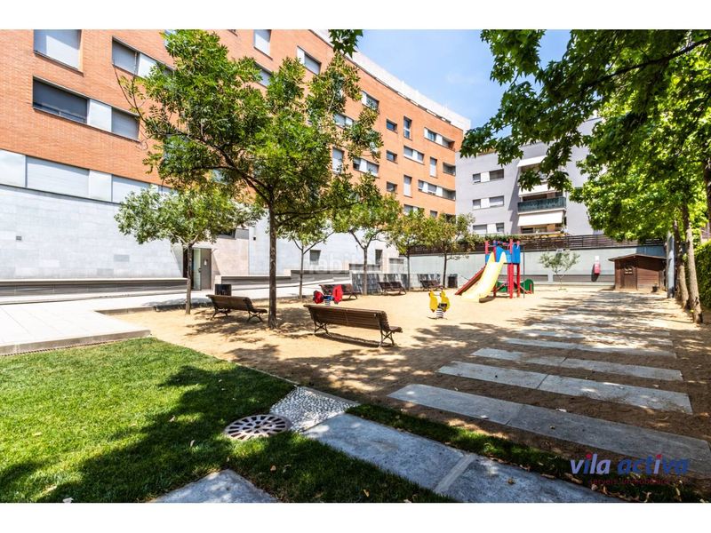 Foto 4d9d3fc9-8d24-4708-b279-1993c64cb325. Pis amb calefacció a Barri del Centre Terrassa