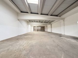 Nau industrial  Calle saturn. Nave industrial en venta en can parellada terrassa