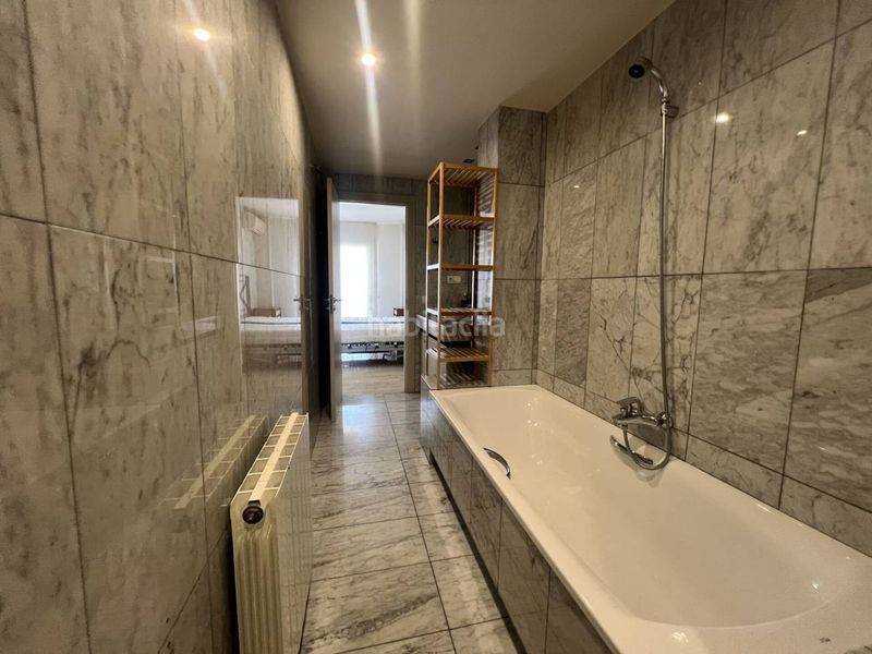 Foto 36e74f87-0589-485e-8ba6-5a218e774586. Location duplex avec chauffage dans Barri del Centre Terrassa