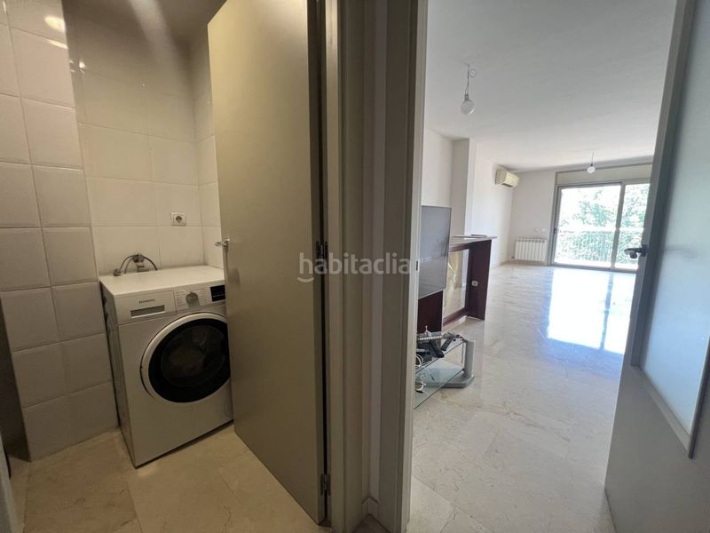 Foto 9b91edfc-004c-40a6-b98c-c1d55d7394f9. Location duplex avec chauffage dans Barri del Centre Terrassa