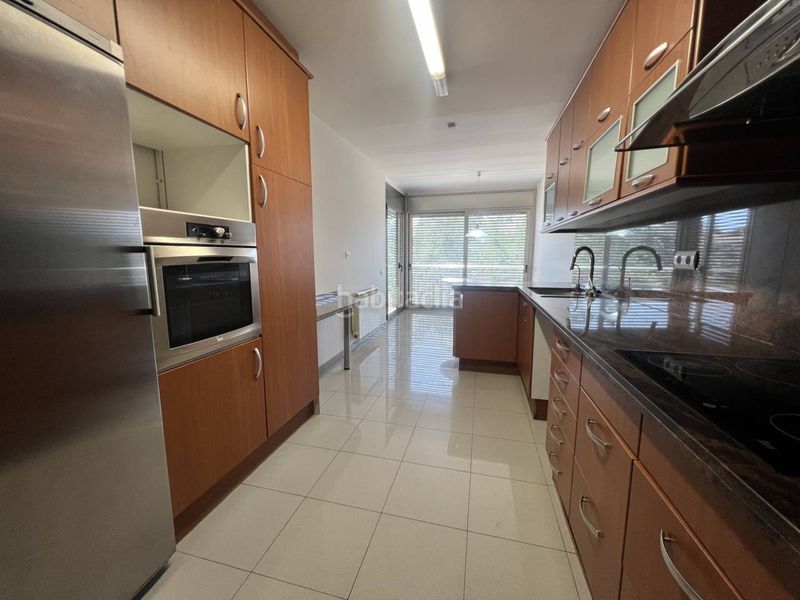 Foto 96d7d8f4-adba-4a66-92e2-d30c10258331. Rent duplex with heating in Barri del Centre Terrassa