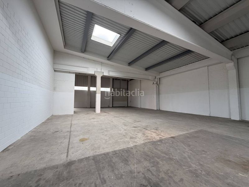 Foto 75d8e431-640b-42ca-a6de-ecfa629c4695. Rent industrial building in Can Parellada Terrassa