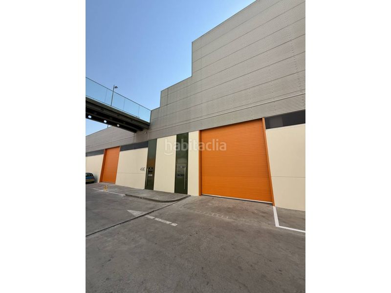 Foto 99ee9c14-b73e-40f2-af22-0561426cc59b. Rent industrial building in Can Parellada Terrassa