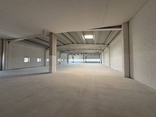 Nau industrial a Calle Saturn
