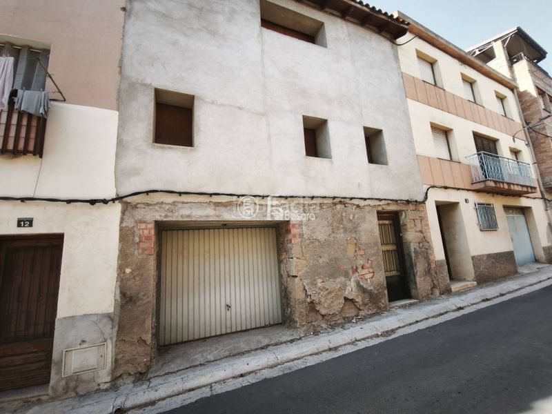 Foto 9134a9f7-9643-4fd9-873b-8213c6435e43. Casa amb aparcament a Térmens