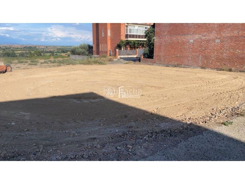 Foto 2a534891-8615-4a7f-9ca8-42e58b335330. Terreny residencial a Vilanova de Segrià