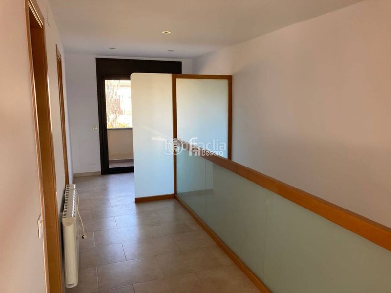 Foto d217594e-3408-4155-a872-ab40cc8cdaf7. Casa adossada amb calefacció aparcament a Poal (El)