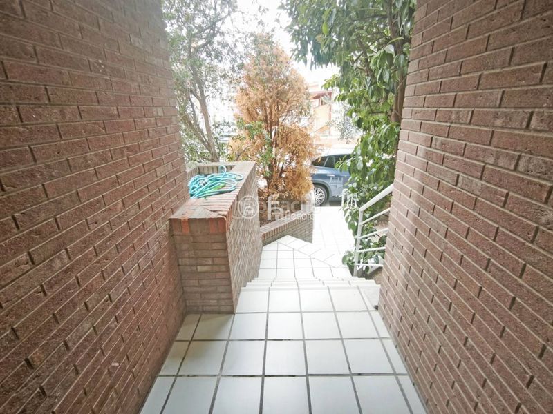 Foto 99a03814-f952-427f-9a47-70742930c360. Casa adossada amb calefacció aparcament a Benavent de Segrià